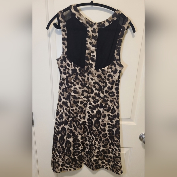 CONNECTED APPAREL Leopard Print A-LIne Dress with Mesh Detail Size 10 - Picture 3 of 6
